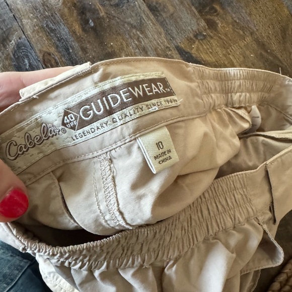 Women’s Cabelas Convertible Pants lightweight/outdoor/hiking/fishing - Picture 3 of 6